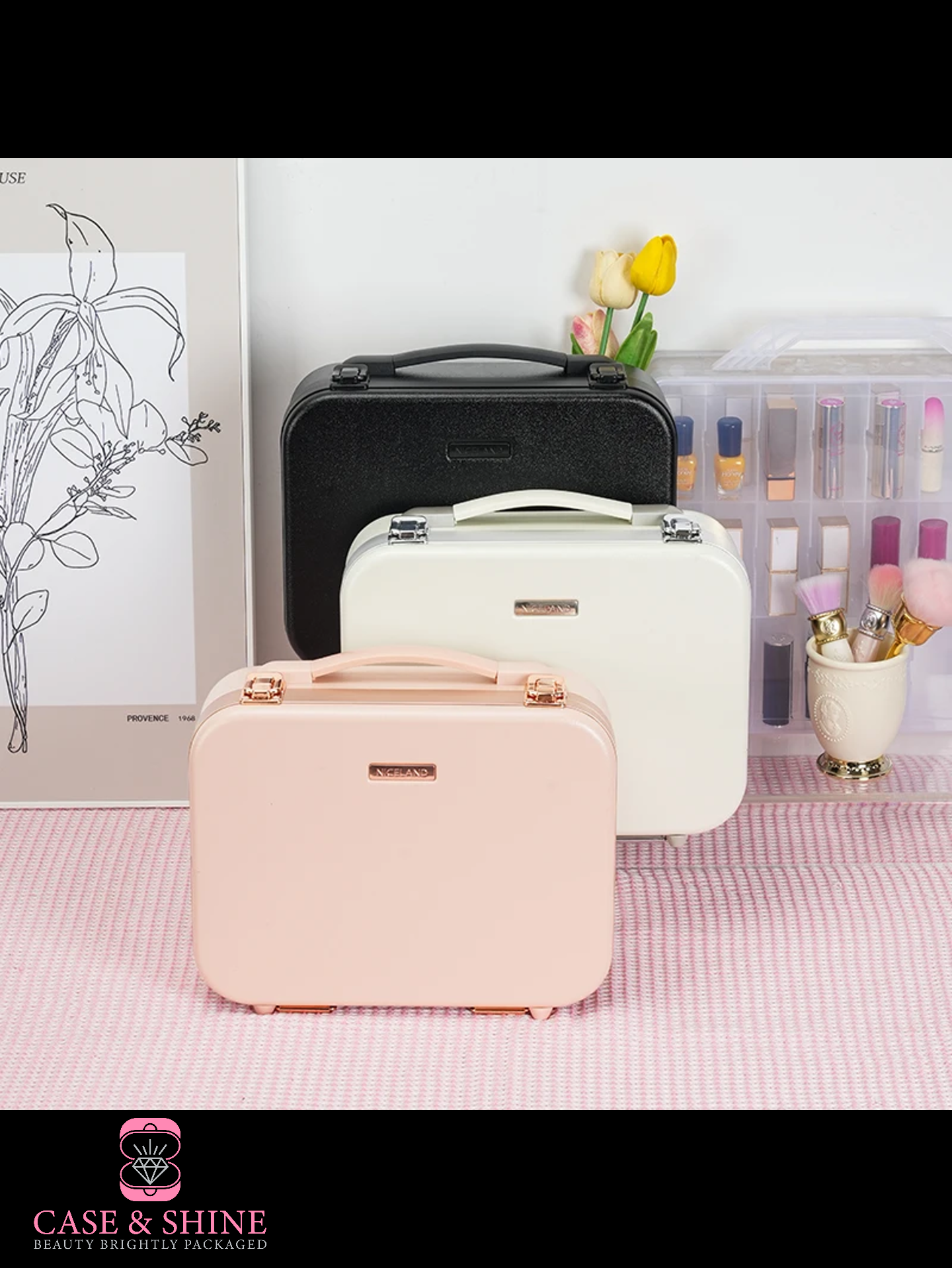 Luxury make-up organiser with LED mirror